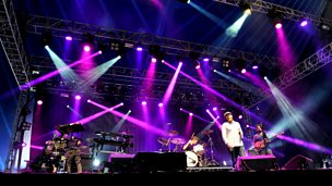 Image for Alex Clare - Reading Festival highlights
