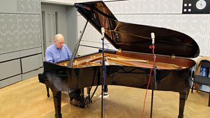Image for Pianist John Lill performs Beethoven's Pathetique Sonata 2nd movement on In Tune
