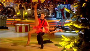 Image for Rochelle Humes Salsas to Santa Claus Is Coming To Town