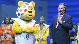 Mamma Mia! Stars shine at gala show