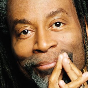 Invisible/Visible (feat. Cesar Mariano & Bobby McFerrin)