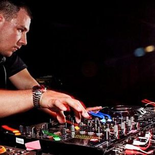 Artificial (Original Mix) (feat. Fred Falke)
