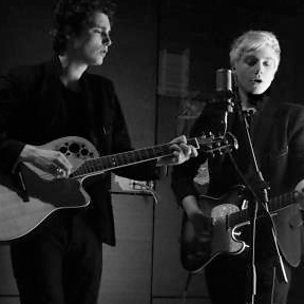 Aces - Glastonbury - 29/06/2013