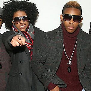 Girls Talkin' Bout (Remix) (feat. Lady Leshurr)