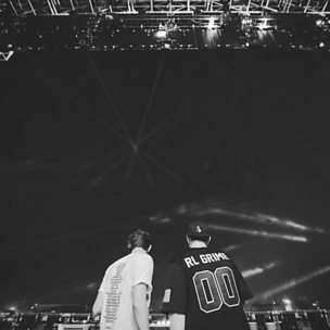 Infinite Daps (feat. RL Grime)