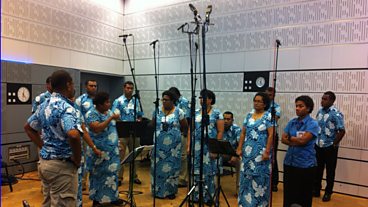 Kadavu Choir, Andrea Wong and Kevu Tavainavesi Join Aled Jones in Studio