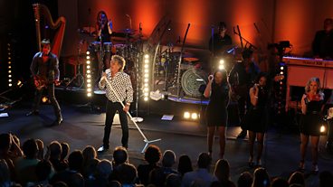 Rod Stewart In Concert