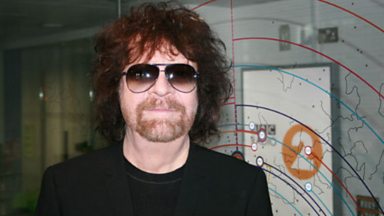 Jeff Lynne chats to Steve Wright