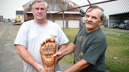 Shooting Bigfoot: America's Monster Hunters