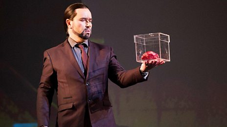Gounod’s Faust by Opera North