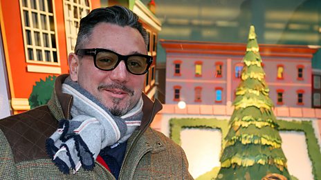 Huey's Night Before Christmas Photo Gallery