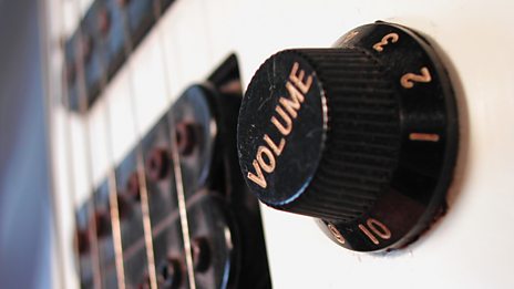 Guitar volume control