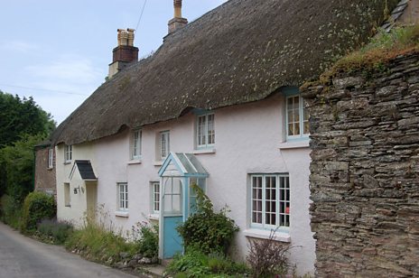thatchedcottage.jpg