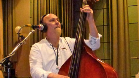 Cherry Lee Mewis in session