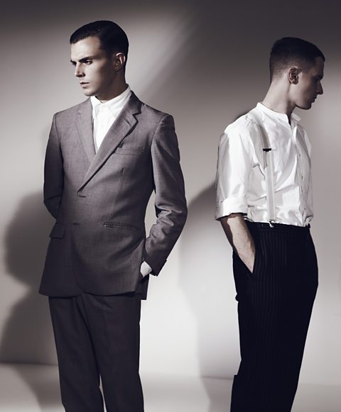 Hurts in session - doom-pop-o-rama!