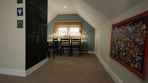 AFTER: THE NEW HOMEWORK ROOM IN THE LANDING AREA