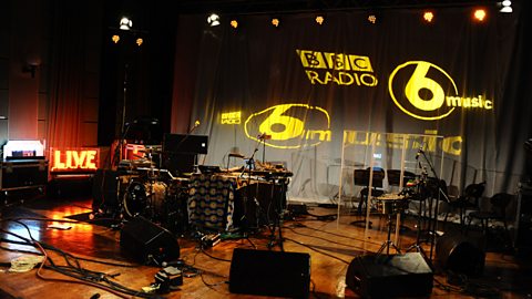 The stage is set at Maida Vale