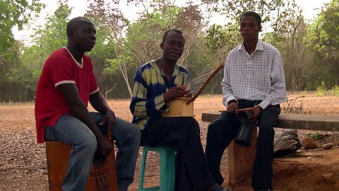 Osei Korankye performing in the countryside outside Legon