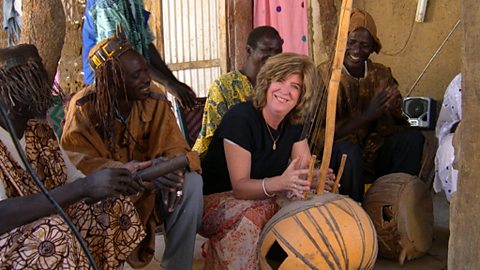 Lucy Duran and musicians