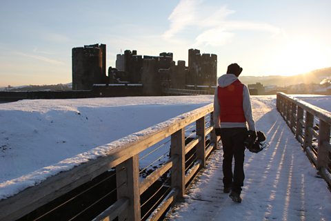 Doctor Who Confidential brave the snow and ice to get to set.