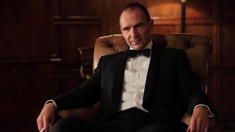 PM Alec Beasley (RALPH FIENNES) 