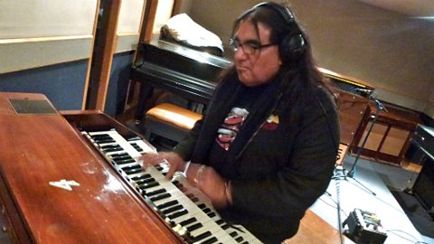 Walter Trout in session: Sammy Avila