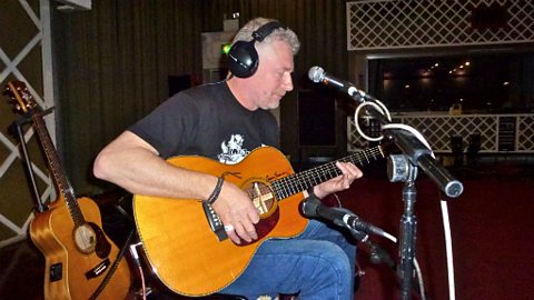 Cherry Lee Mewis in session