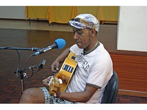 Tito Paris