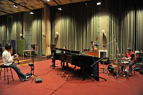 Zoe Rahman In Session