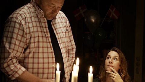 Theis Birk Larsen (Bjarne Henriksen) and Pernille Birk Larsen (Ann Eleonora Jørgensen)