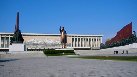 Statue of the Great Leader in Pyongyang