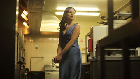 Erin Watts (LARA PULVER) 