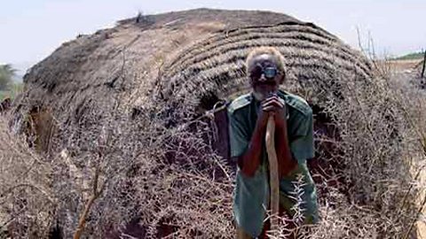 An elderly man from the pastoralist community in Shinille stands outside his home
