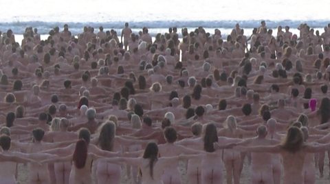 Naked Volunteers Pose For Tunick Artwork On Bondi Beach BBC News