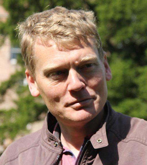 Tom Heap attacks institutional racist British countryside Stormfront