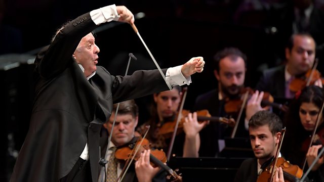 Barenboim Conducts the West-Eastern Divan Orchestra