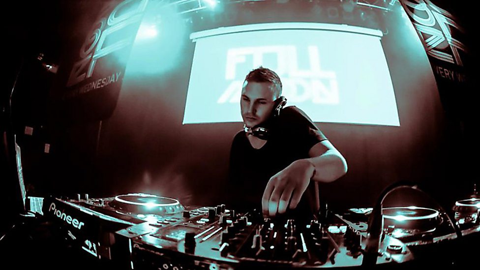 SCRATCH: The DJ Matt Howes Documentary in UK