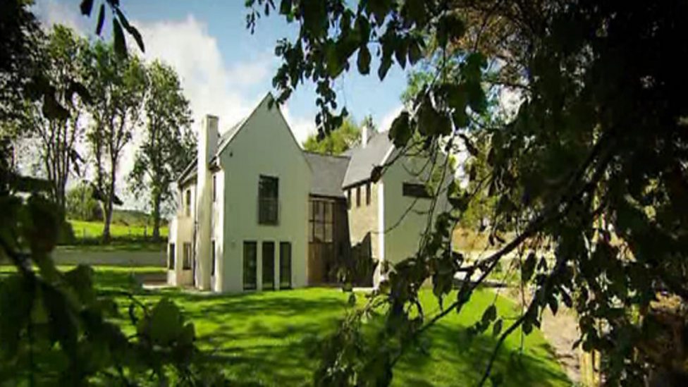 guide valley clogher travel