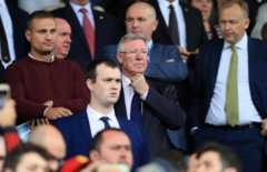 Manchester United 4 -1 Leicester 7 Sir Alex Ferguson in the stands