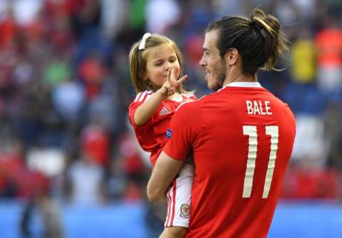 How many goals has Daddy got in #EURO2016 ? ⚽⚽⚽ #WAL #WALNIR 