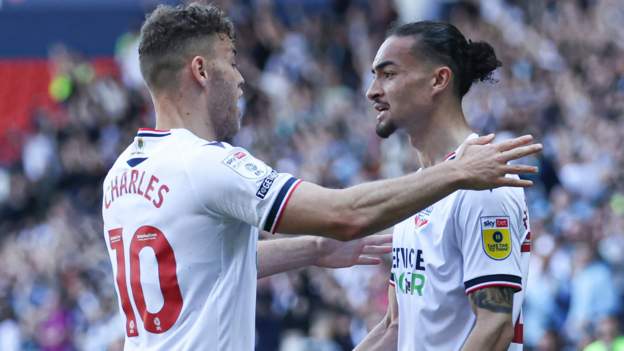 Bolton Wanderers Barnsley League One Play Off Semi Final In