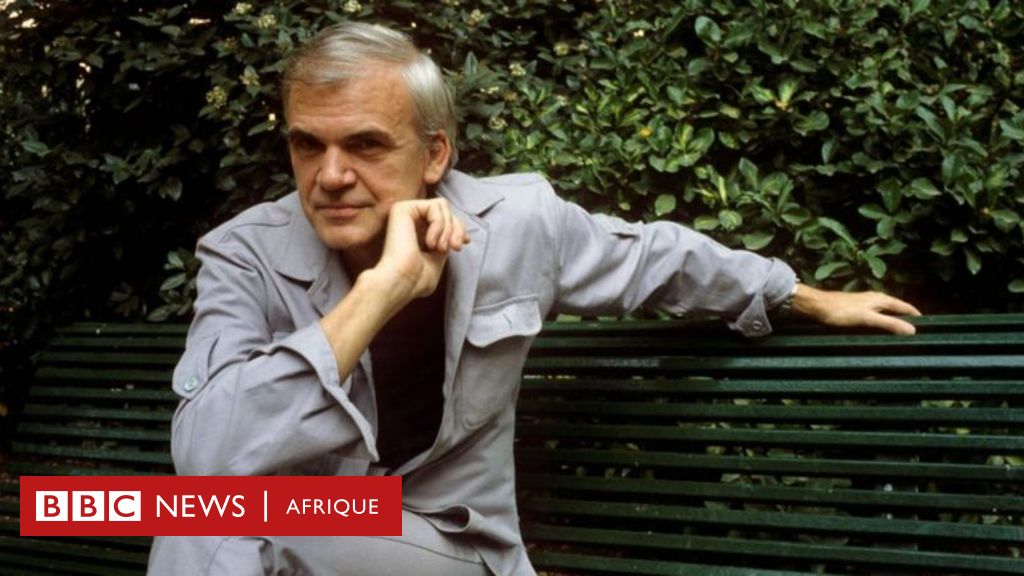 Milan Kundera Lauteur De Linsoutenable L G Ret De L Tre Est