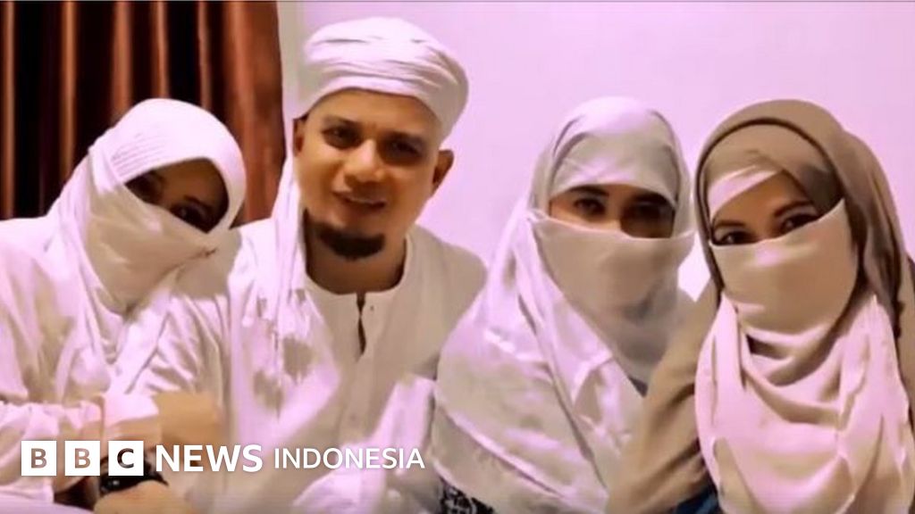 UstadArifinIlhamPerkenalkanIstriKetigaBenarkahKini UstadArifinIlhamPerkenalkanIstriKetigaBenarkahKini