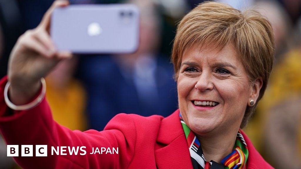 スコットランド首相、独立めぐる住民投票に意欲 総選挙受け BBCニュース