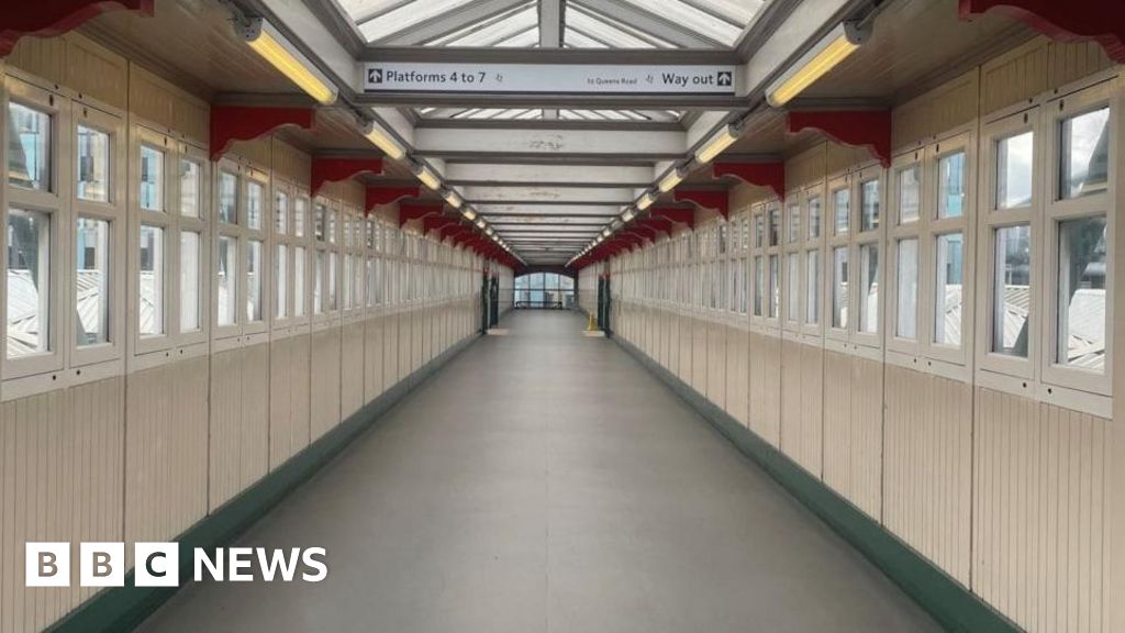 Nottingham Access To Train Platforms From Footbridge To Close