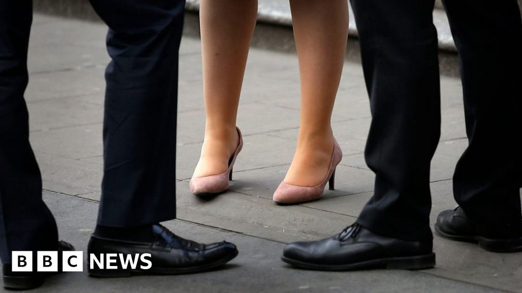 Scottish Finance Firms Among Worst For Gender Pay Gap BBC News