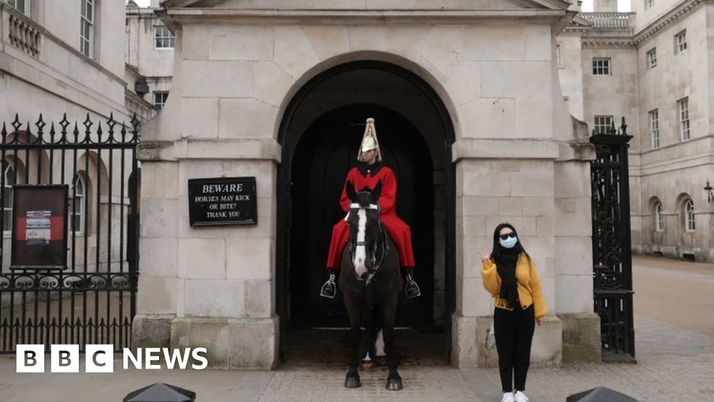 Coronavirus Pictures Show London S Empty Streets