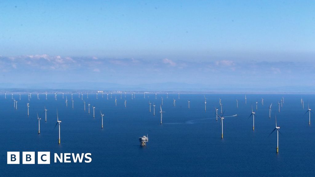 Walney 1bn Offshore Wind Farm Is World S Largest BBC News