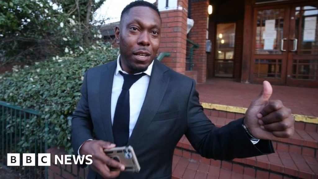 Dizzee Rascal Police Drop Inquiry Into Photographer S Smashed Camera