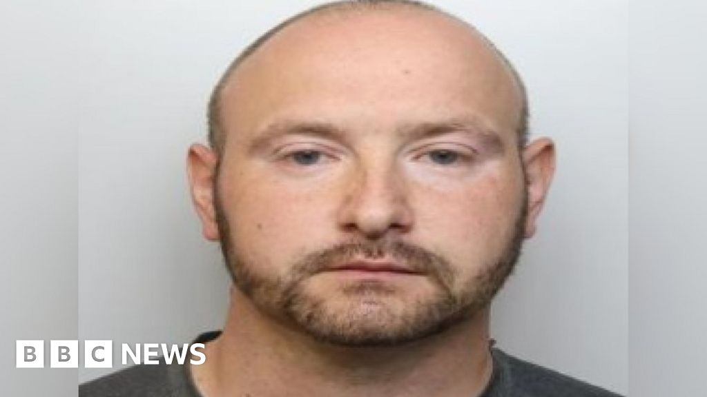 South Yorkshire Police Ex PC Jailed For Sex With Vulnerable Crime